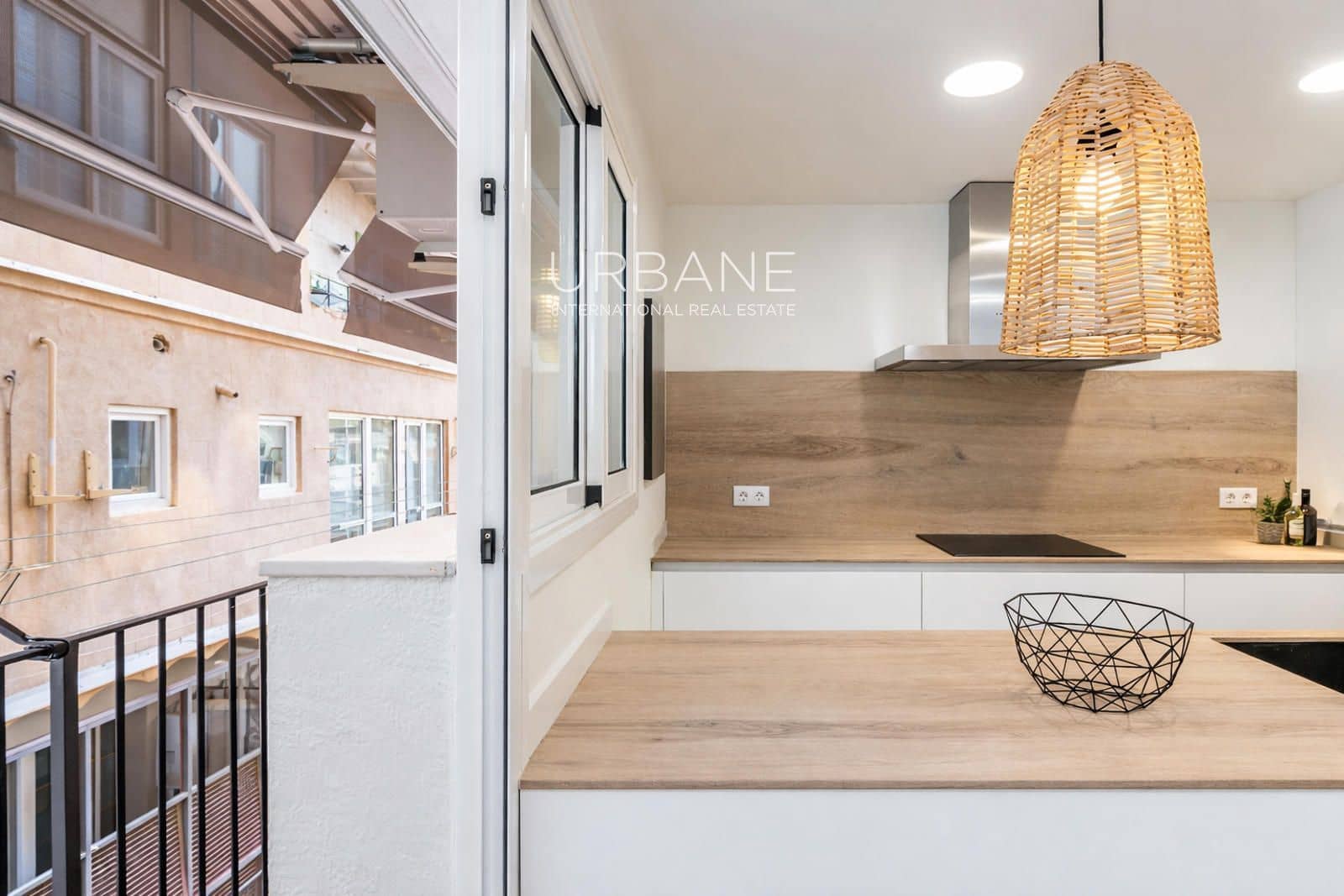 3 bedroom Flat for rent in Barcelona city - € 4,995 (Ref: 9667208)