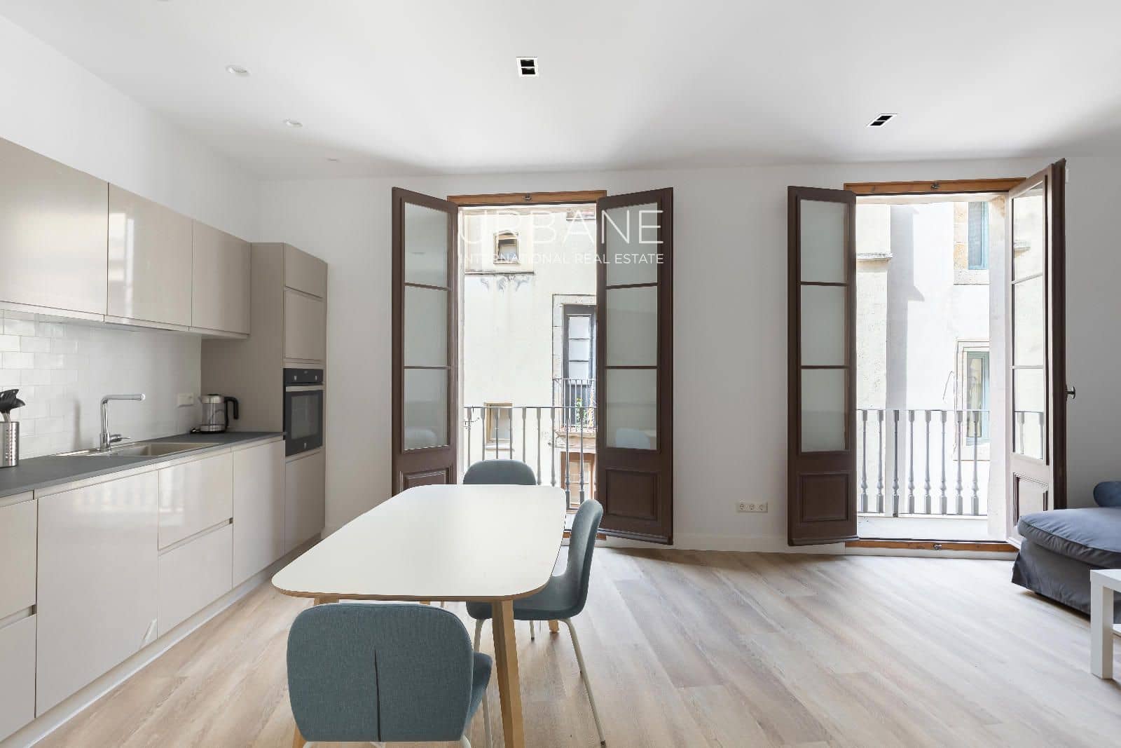 3 Zimmer Wohnung zu vermieten in Barcelona Stadt - 1.836 € (Ref: 9675110)