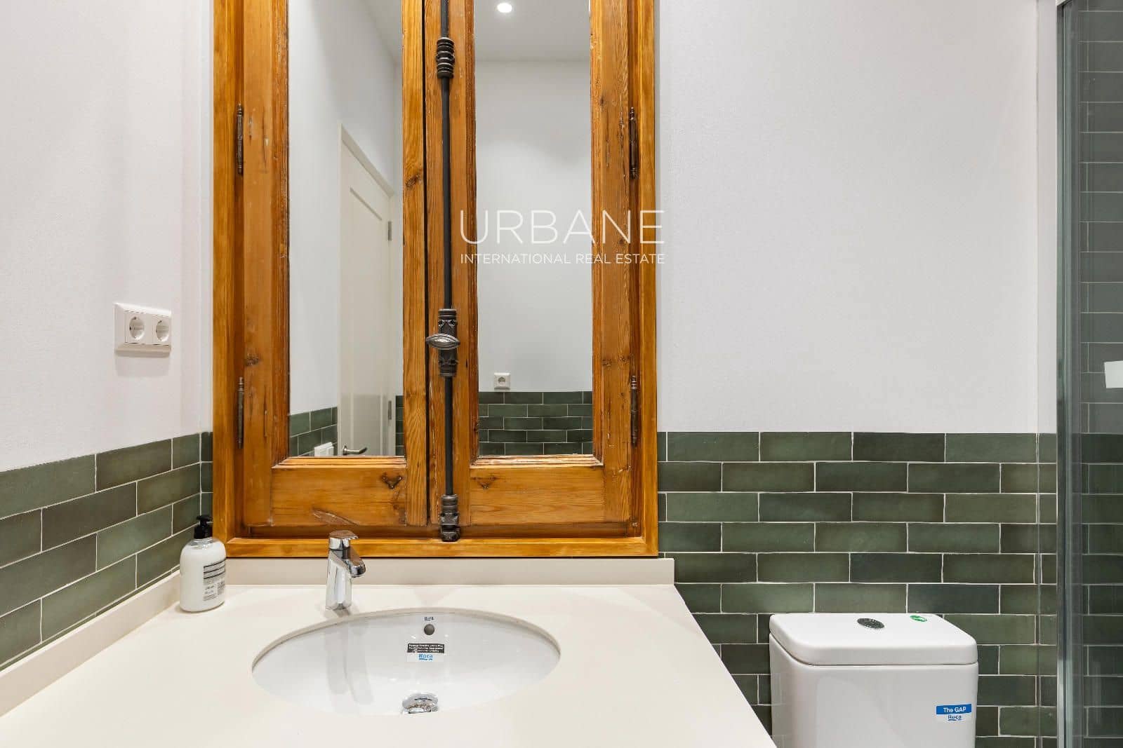 3 Zimmer Wohnung zu vermieten in Barcelona Stadt - 1.836 € (Ref: 9675110)