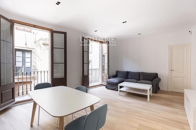 3 bedroom Flat for rent in El Barri Gòtic, Barcelona city - € 1,836 (Ref: 9675110)