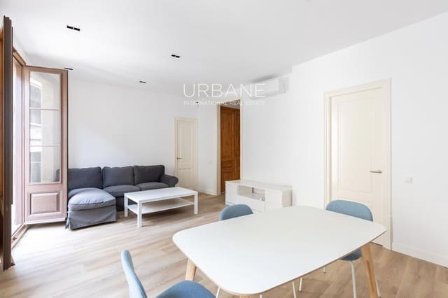 3 bedroom Flat for rent in El Barri Gòtic, Barcelona city - € 1,836 (Ref: 9675110)