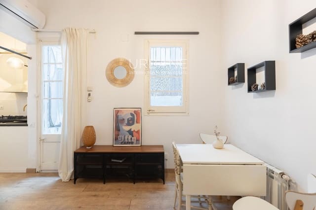 Piso de 2 habitaciones en Ciutat Vella, Barcelona ciudad en venta - 349.000 € (Ref: 9685588)