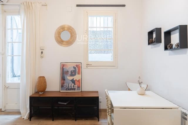 Piso de 2 habitaciones en Ciutat Vella, Barcelona ciudad en venta - 349.000 € (Ref: 9685588)