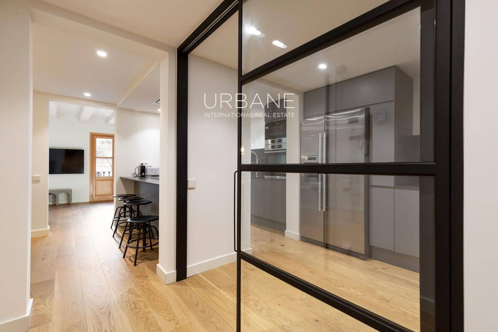 2 bedroom Flat for rent in Barcelona city - € 2,900 (Ref: 9697769)