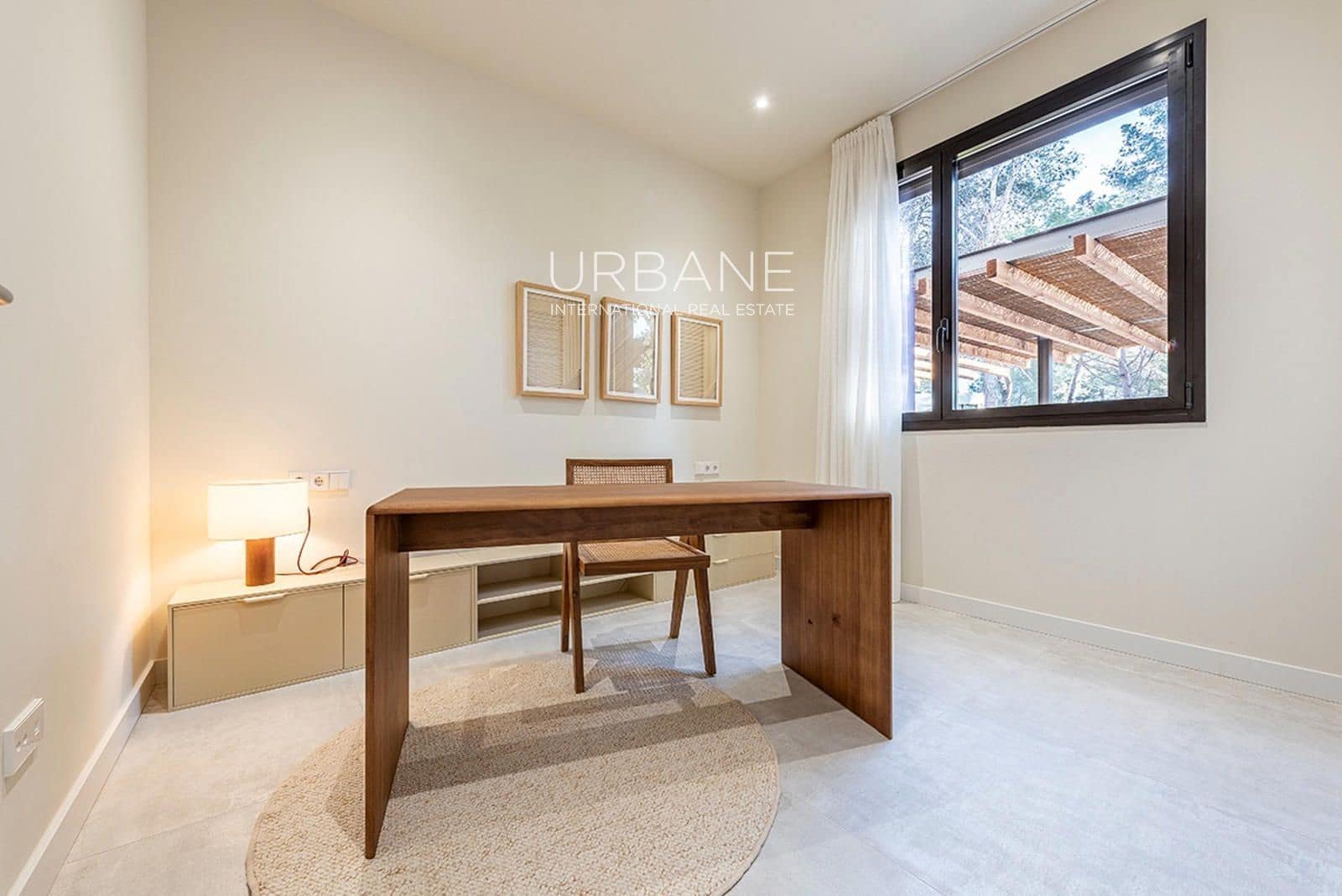 4 sypialnia Dom na sprzedaż w Salou z basenem garażem - 1 250 000 € (Ref: 9720466)