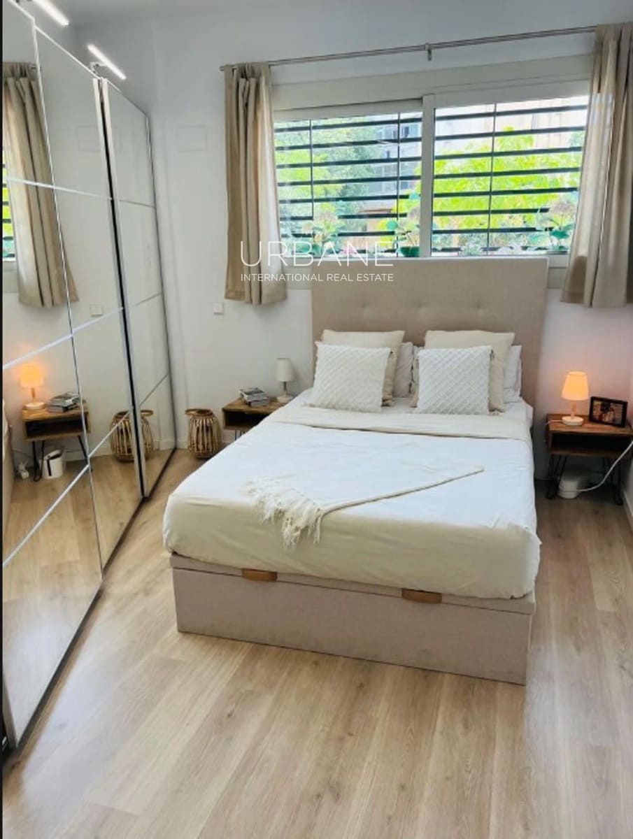 1 soveværelse Penthouse til salg i Barcelona by med swimmingpool - € 590.000 (Ref: 9751090)