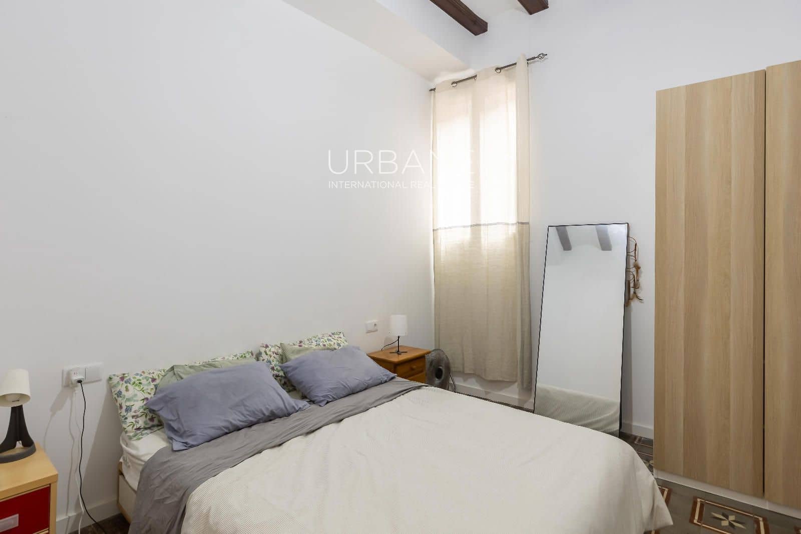 2 bedroom Penthouse for rent in Barcelona city - € 1,680 (Ref: 9772443)