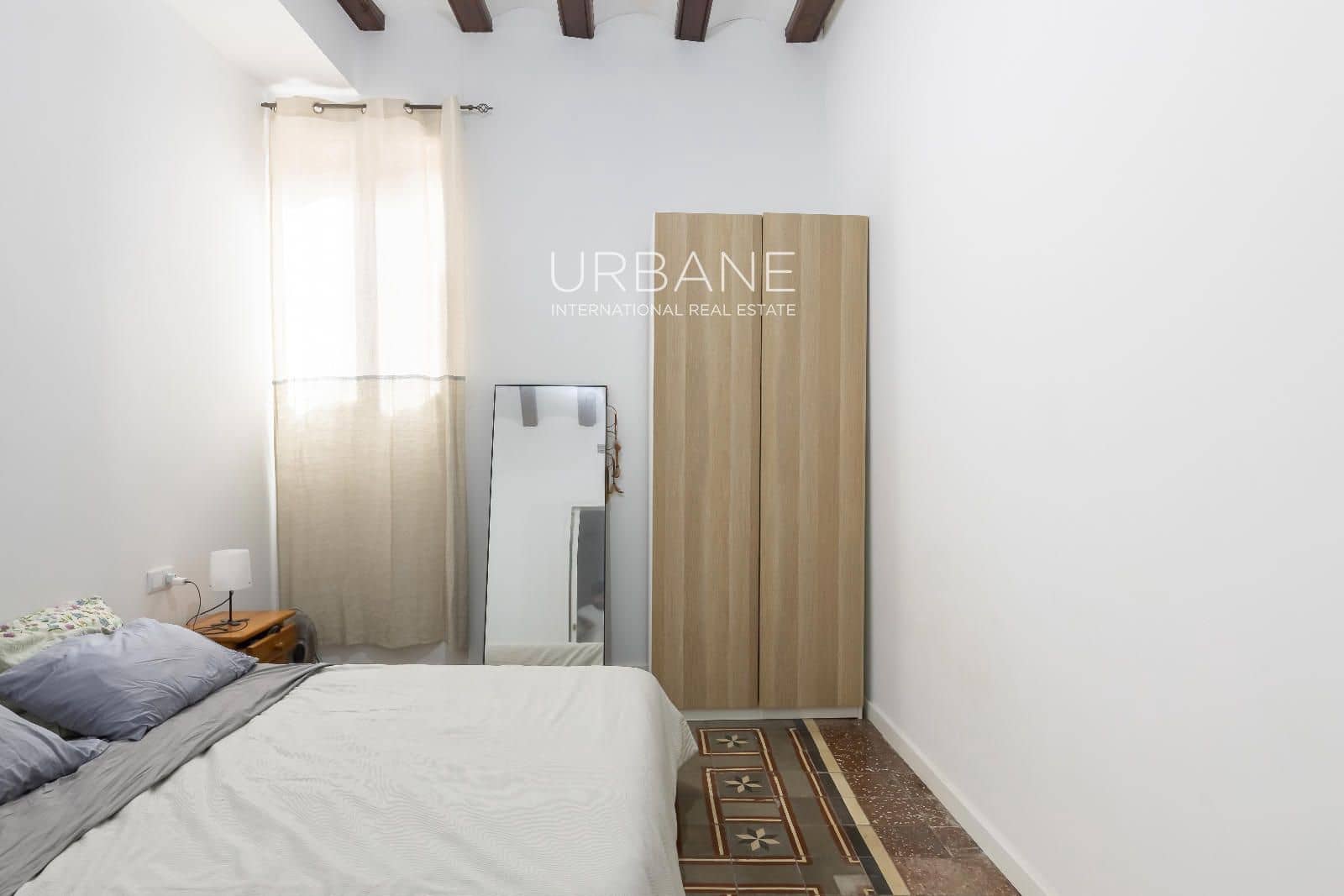 2 bedroom Penthouse for rent in Barcelona city - € 1,680 (Ref: 9772443)