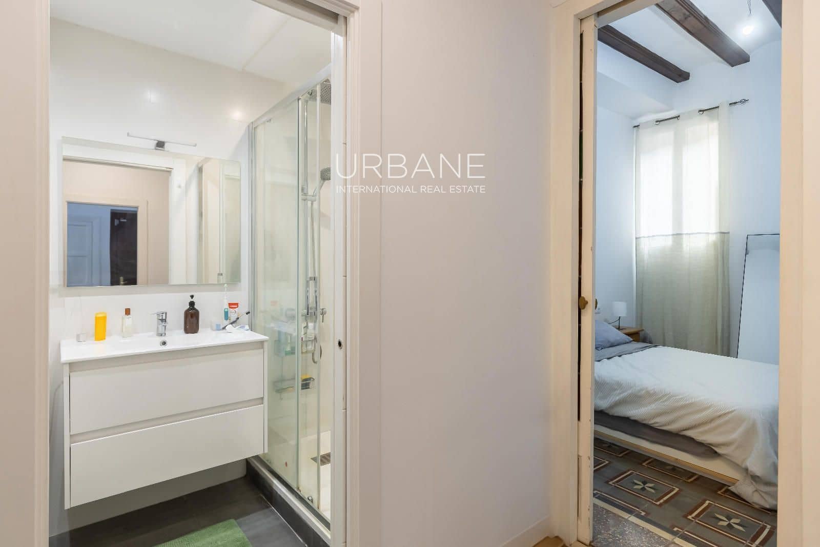 2 bedroom Penthouse for rent in Barcelona city - € 1,680 (Ref: 9772443)