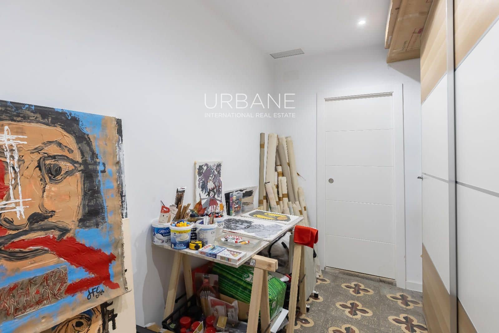 2 bedroom Penthouse for rent in Barcelona city - € 1,680 (Ref: 9772443)