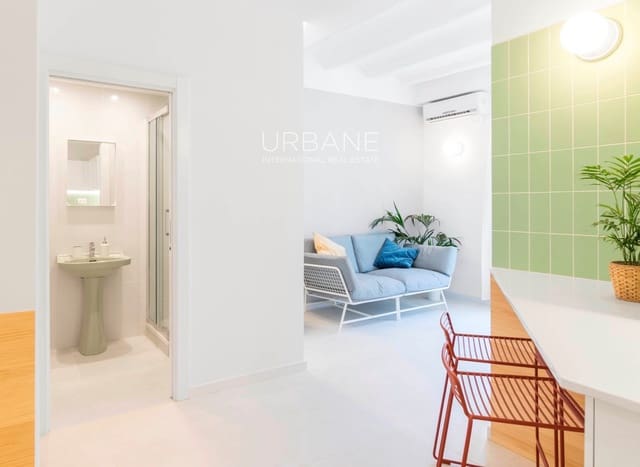 2 chambre Appartement à vendre à El Raval, Barcelone ville - 240 000 € (Ref: 9775932)