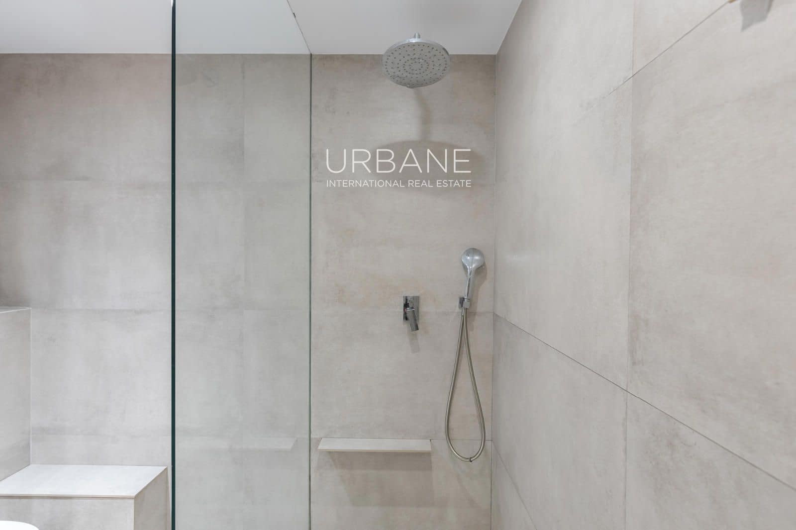 2 chambre Appartement à vendre à Barcelone ville - 895 000 € (Ref: 9777248)