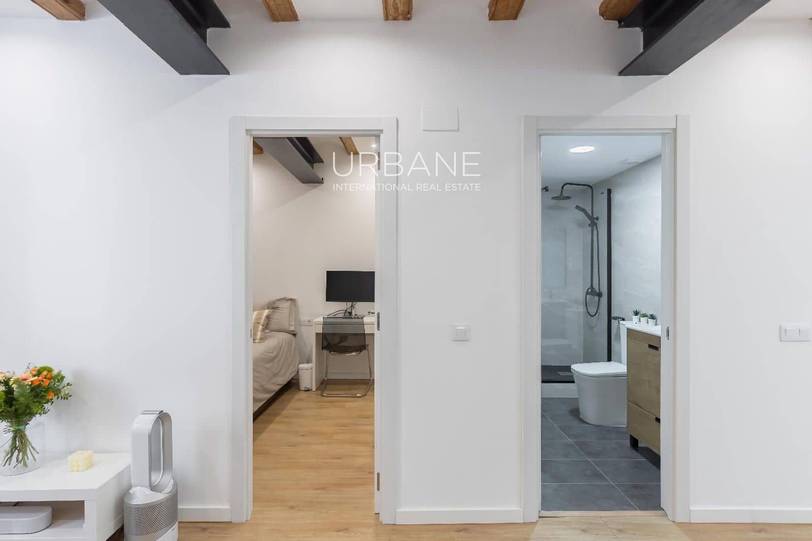 2 soveværelse Lejlighed til salg i Barcelona by - € 255.000 (Ref: 9795319)