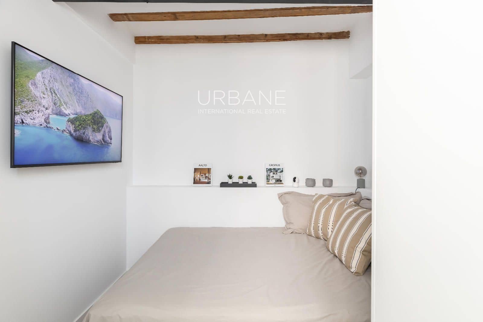 2 soveværelse Lejlighed til salg i Barcelona by - € 255.000 (Ref: 9795319)