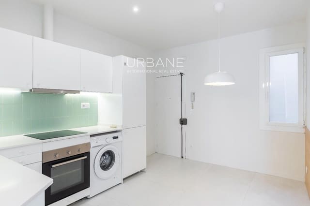 2 soveværelse Lejlighed til salg i El Raval, Barcelona by - € 240.000 (Ref: 9795513)