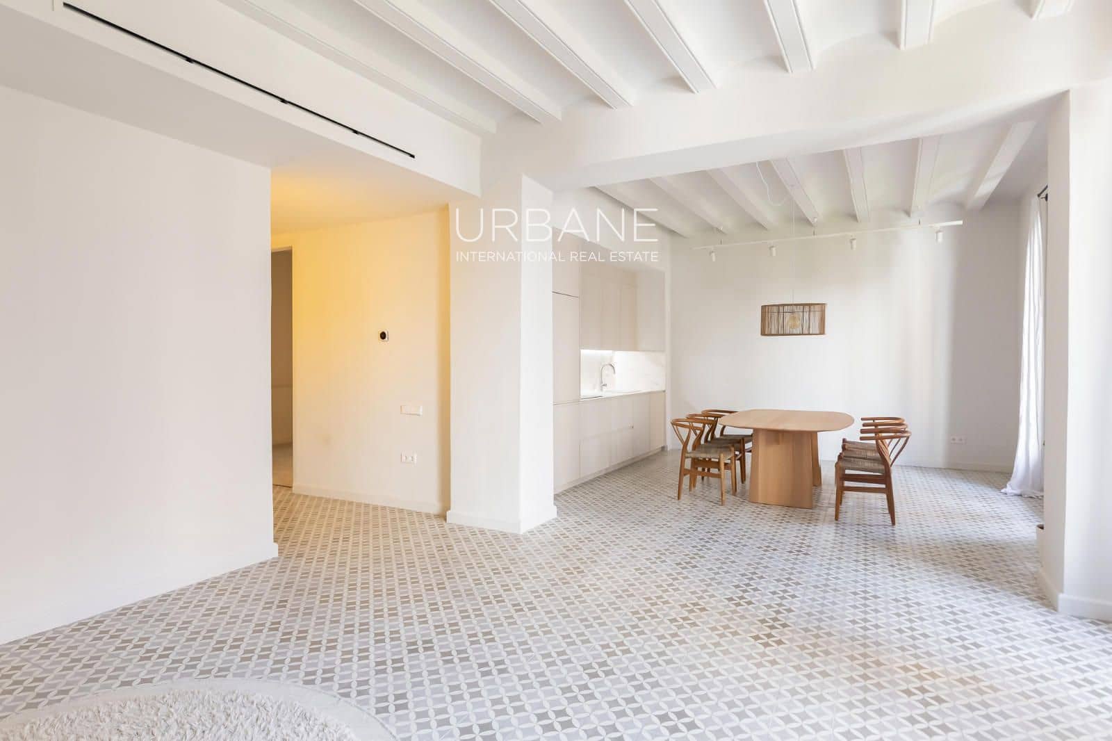 3 bedroom Flat for sale in Barcelona city - € 745,000 (Ref: 9805253)