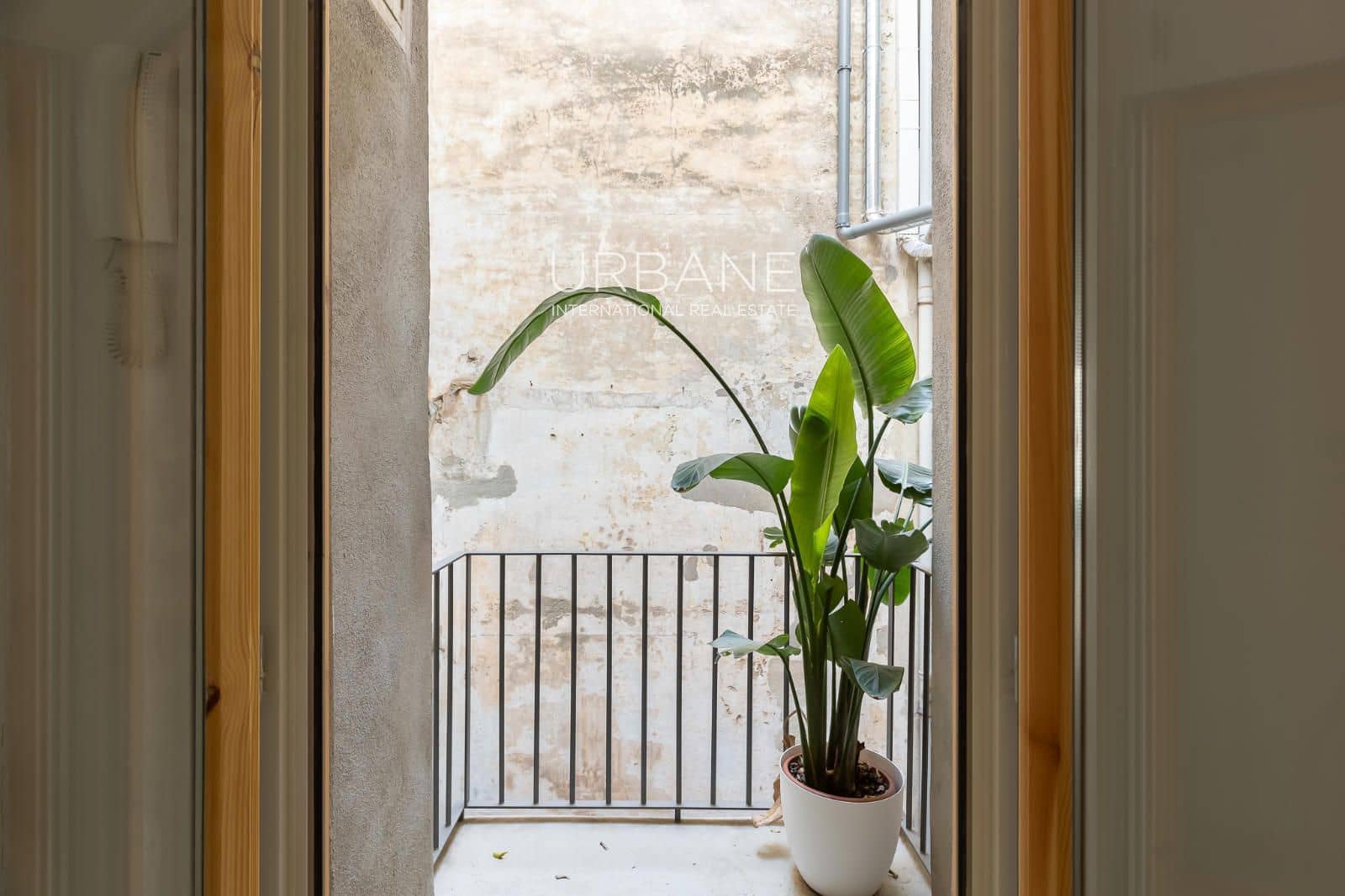 3 bedroom Flat for sale in Barcelona city - € 745,000 (Ref: 9805253)