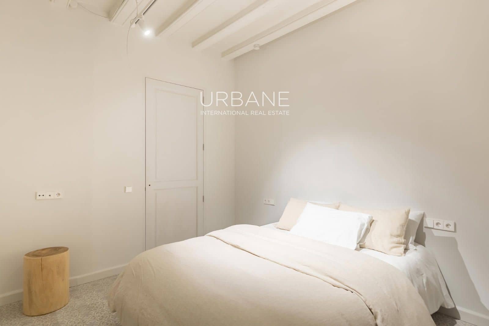 3 bedroom Flat for sale in Barcelona city - € 745,000 (Ref: 9805253)