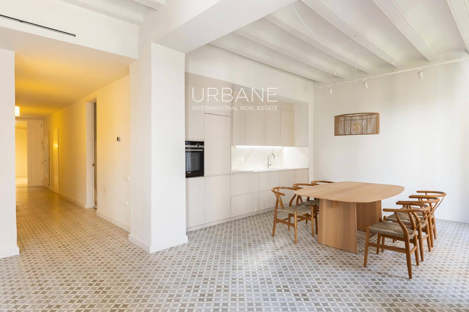 3 bedroom Flat for sale in Barcelona city - € 745,000 (Ref: 9805253)