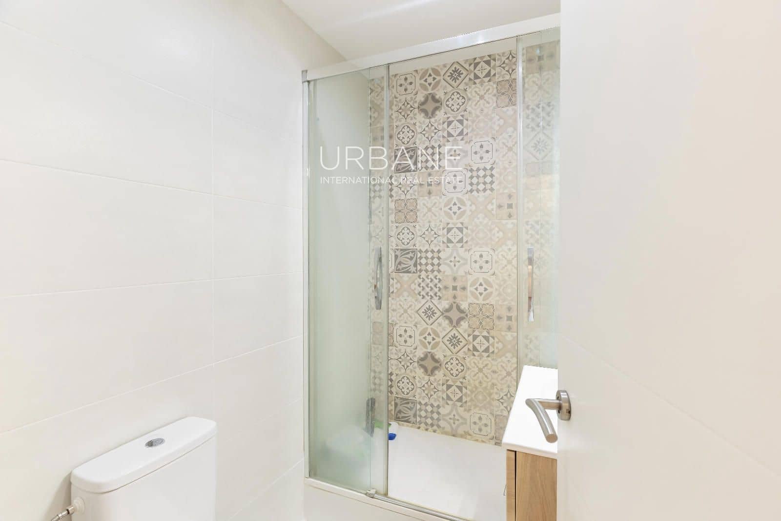 Ático de 2 habitaciones en Barcelona ciudad en venta - 449.000 € (Ref: 9814728)