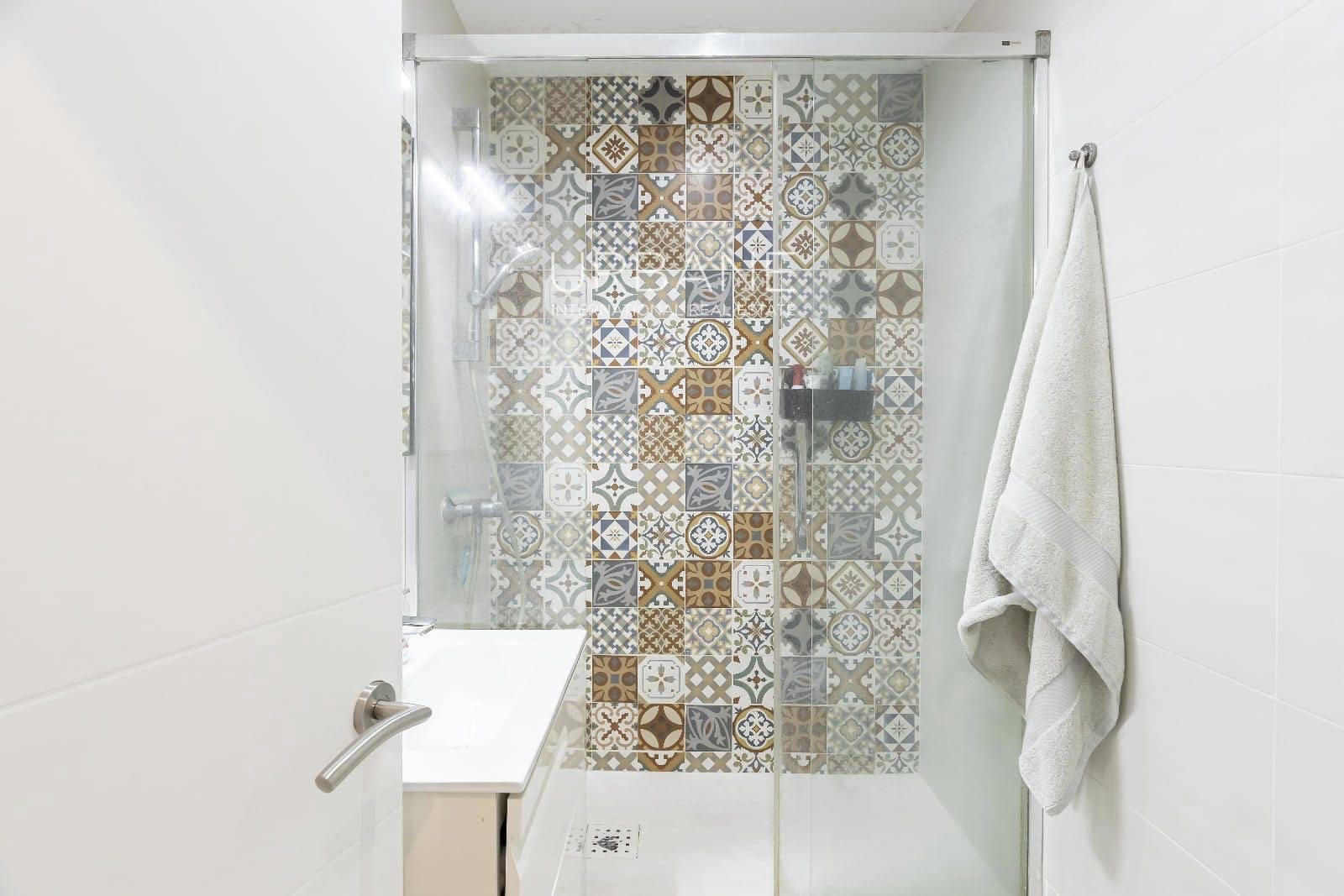 Ático de 2 habitaciones en Barcelona ciudad en venta - 449.000 € (Ref: 9814728)