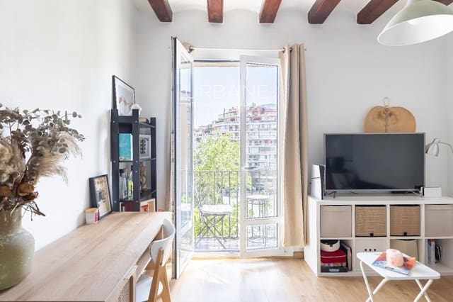 Ático de 2 habitaciones en La Sagrada Família, Barcelona ciudad en venta - 449.000 € (Ref: 9814728)