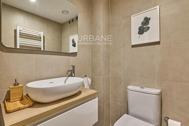 2 slaapkamer Flat te koop in Ciutat Vella, Barcelona stad - € 459.000 (Ref: 9841152)