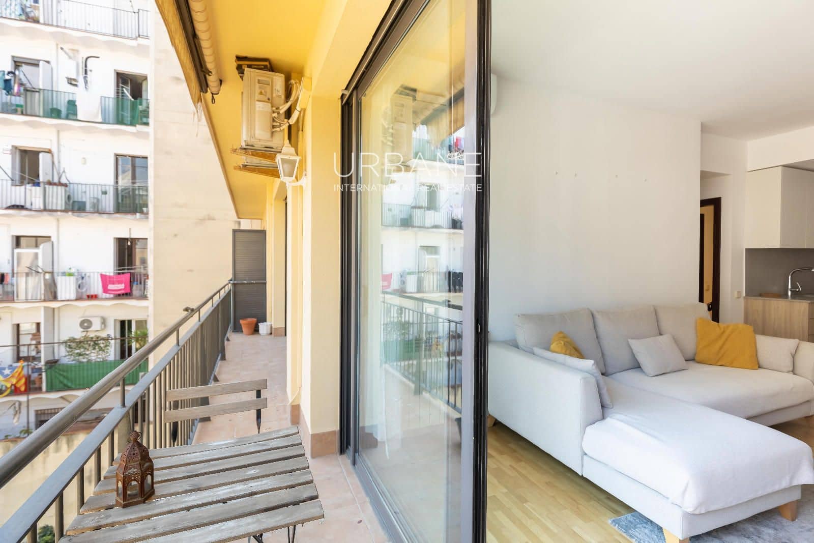 2 makuuhuone Asunto vuokrattavana paikassa Barcelona kaupunki - 1 500 € (Ref: 9863646)