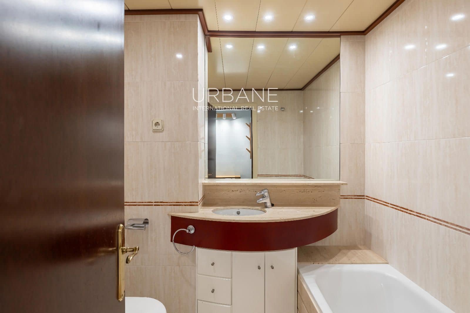 2 makuuhuone Asunto vuokrattavana paikassa Barcelona kaupunki - 1 500 € (Ref: 9863646)