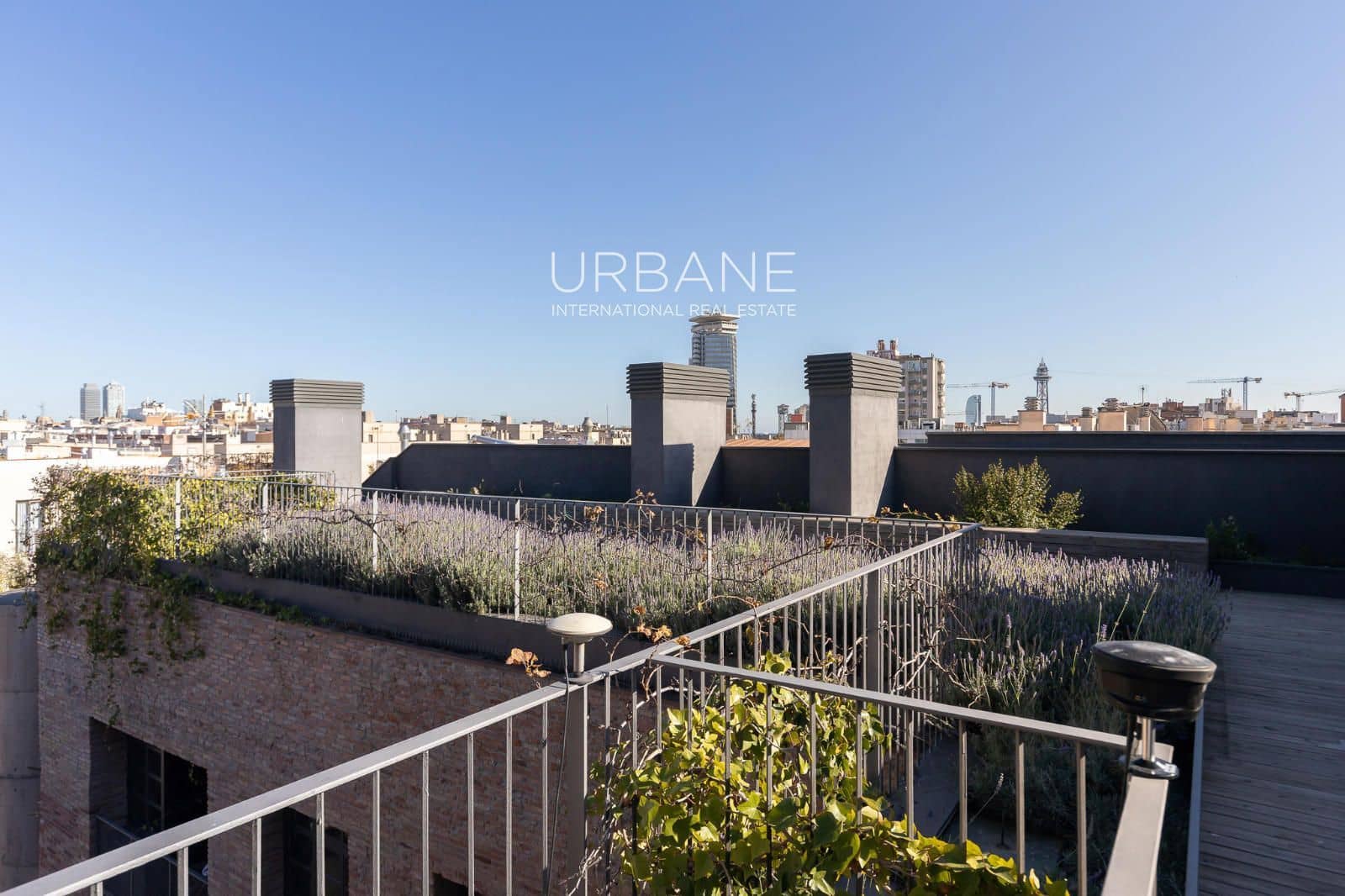 3 soverom Leilighet til salgs i Barcelona by med svømmebasseng - € 490 000 (Ref: 9873856)