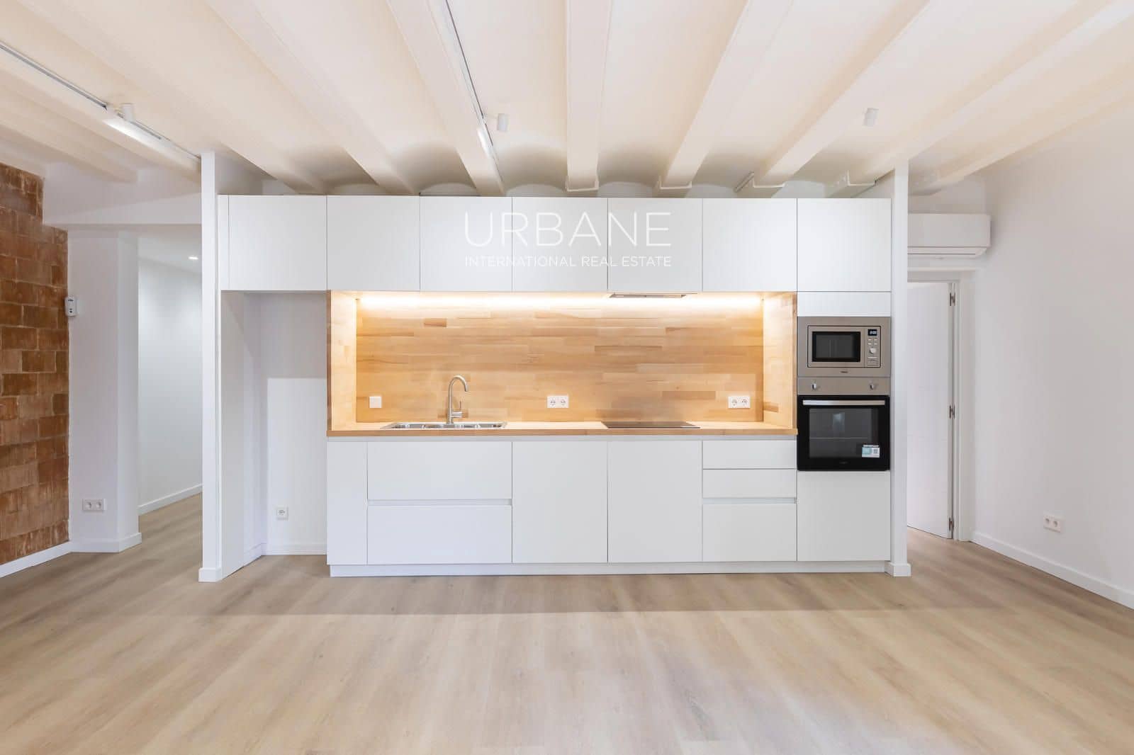3 makuuhuone Asunto myytävänä paikassa Barcelona kaupunki - 549 000 € (Ref: 9889290)