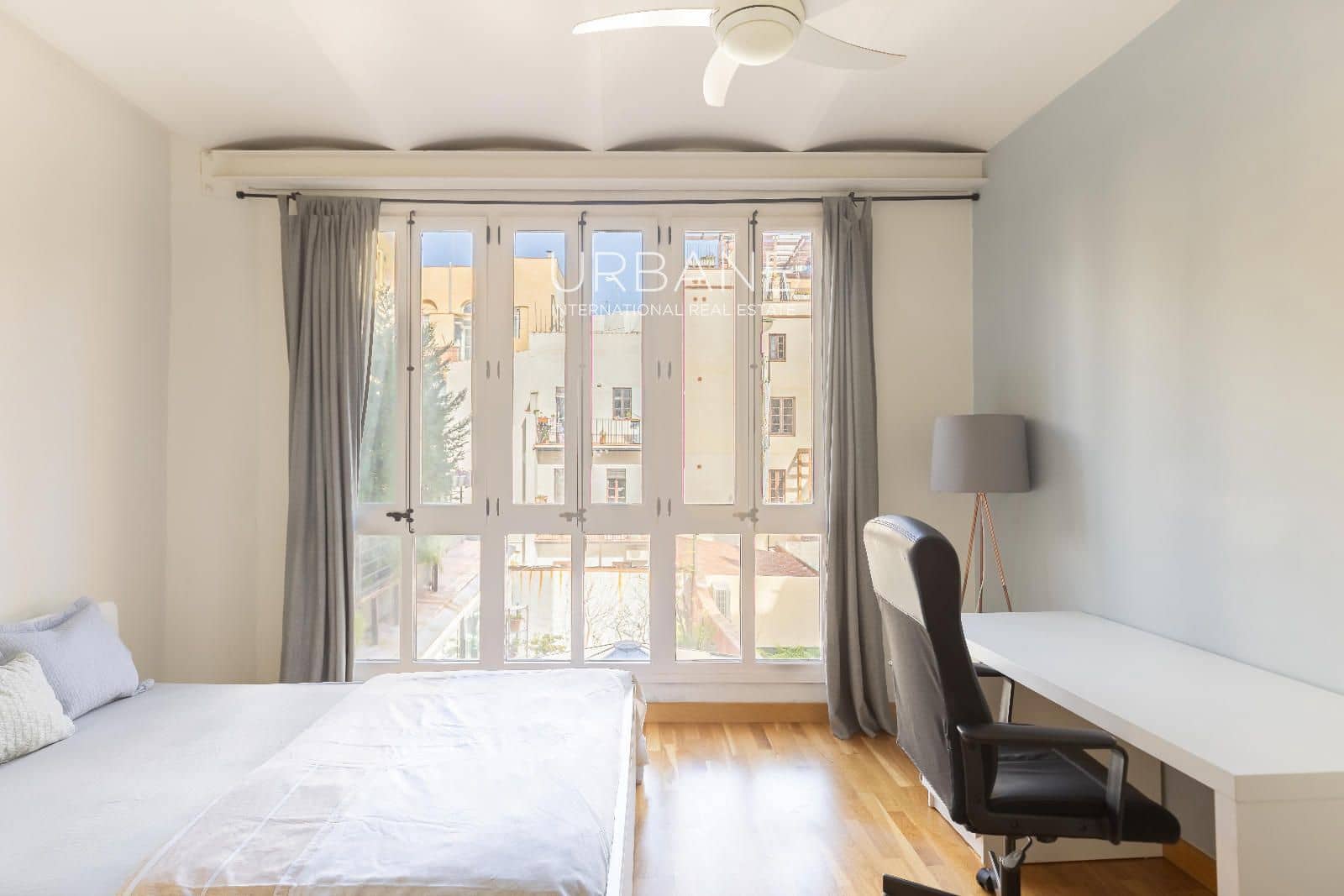 Piso de 1 habitación en Barcelona ciudad en venta - 349.000 € (Ref: 9914838)