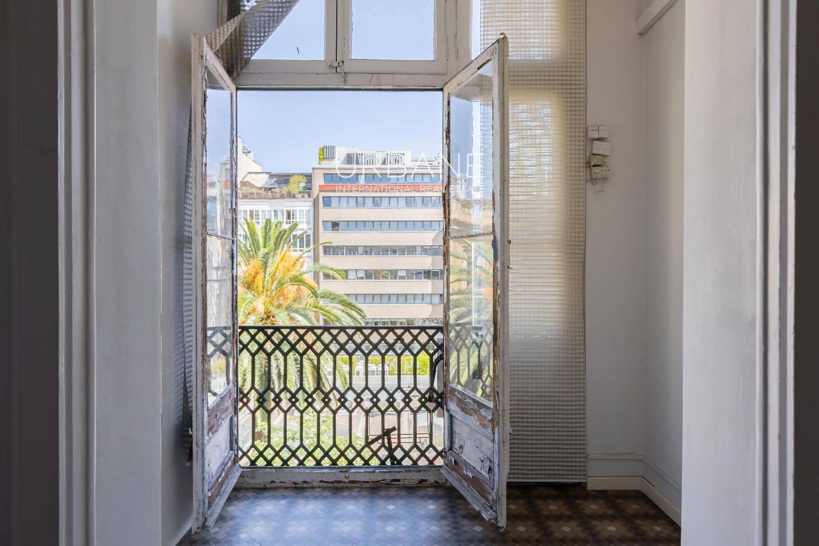 4 sovrum Lägenhet till salu i Barcelona stad - 1 180 000 € (Ref: 9915006)