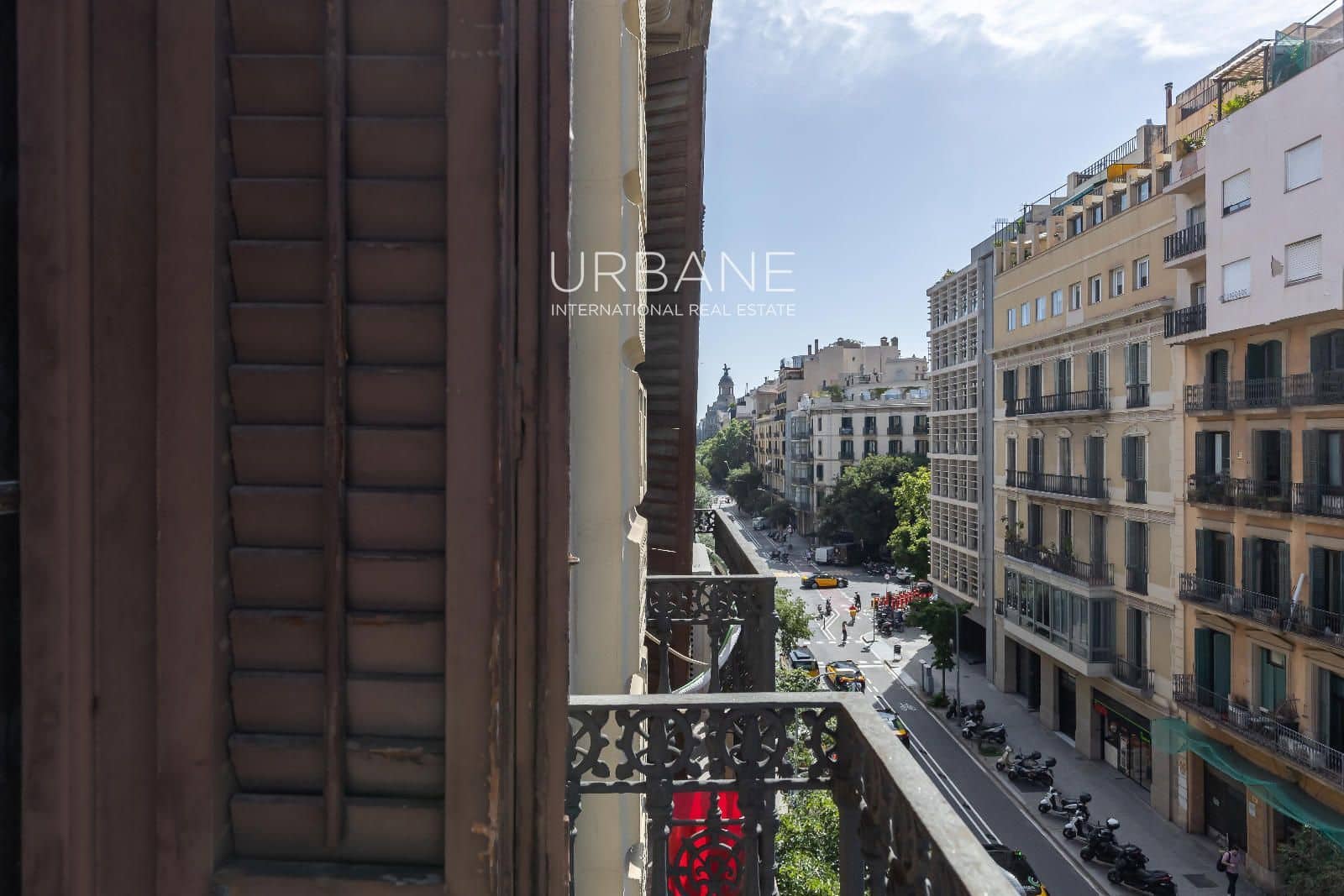 4 sovrum Lägenhet till salu i Barcelona stad - 1 180 000 € (Ref: 9915006)