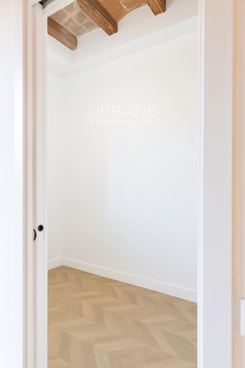 2 quarto Apartamento para venda em Barcelona cidade - 575 000 € (Ref: 9915007)