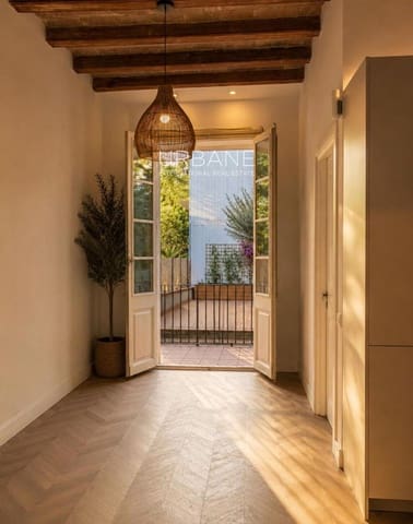 2 quarto Apartamento para venda em Gràcia, Barcelona cidade - 575 000 € (Ref: 9915007)