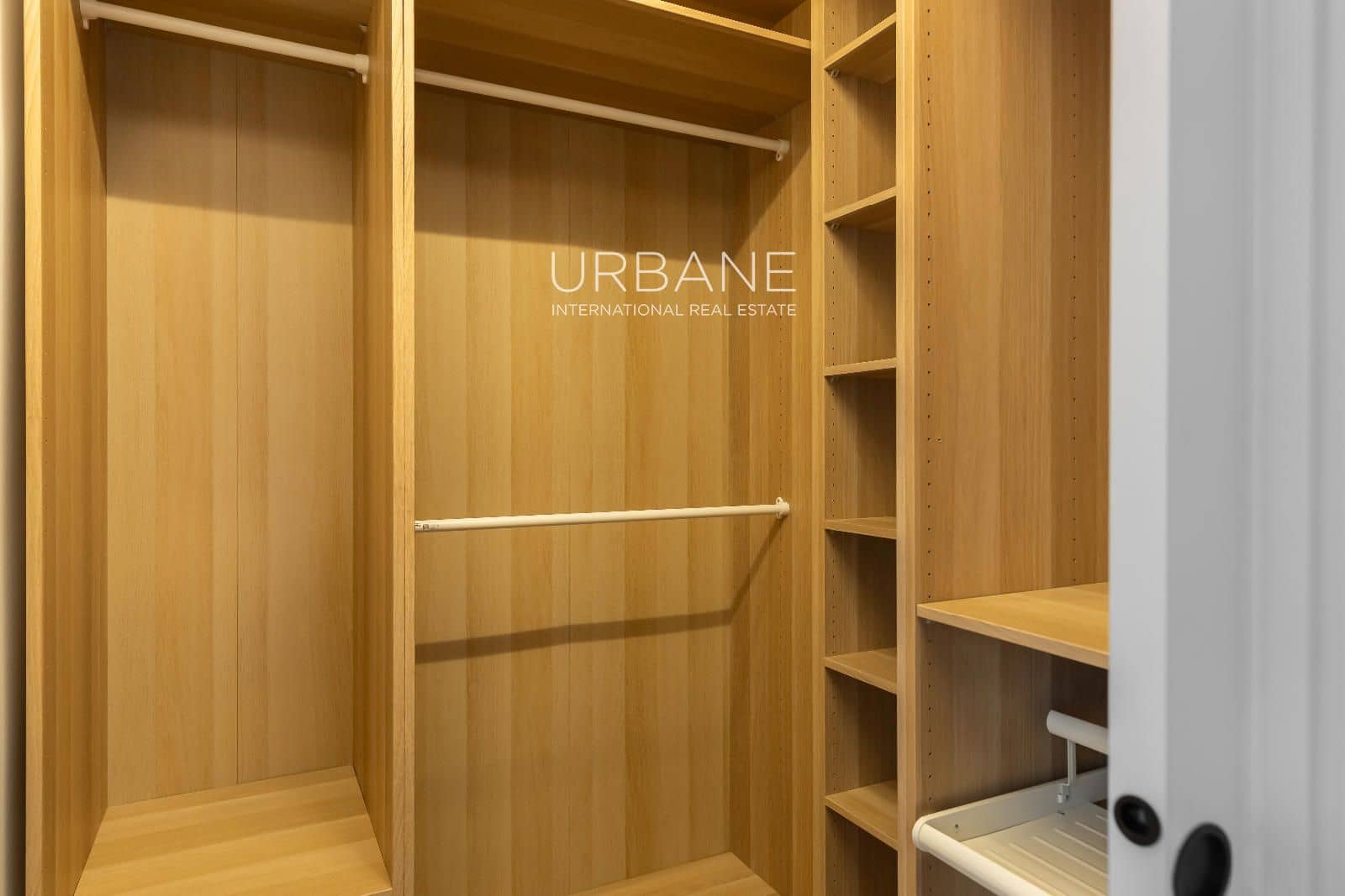 2 quarto Apartamento para venda em Barcelona cidade - 575 000 € (Ref: 9915007)
