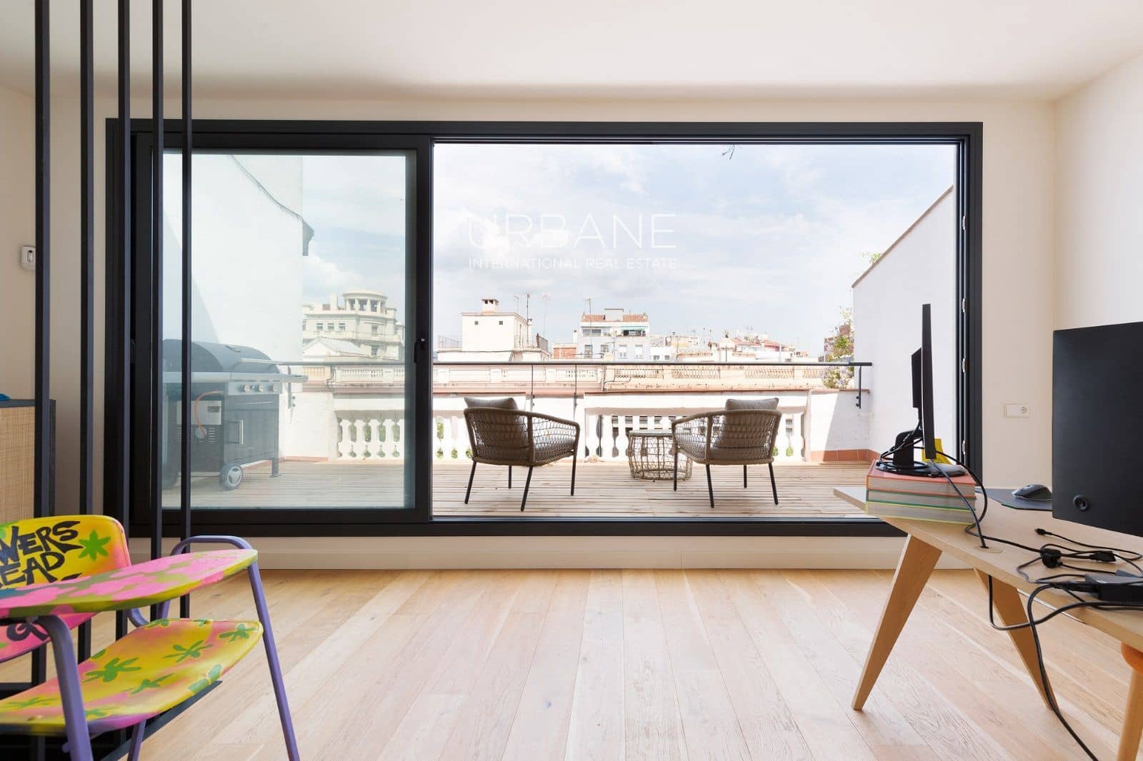 2 bedroom Penthouse for rent in Barcelona city - € 3,800 (Ref: 9918785)