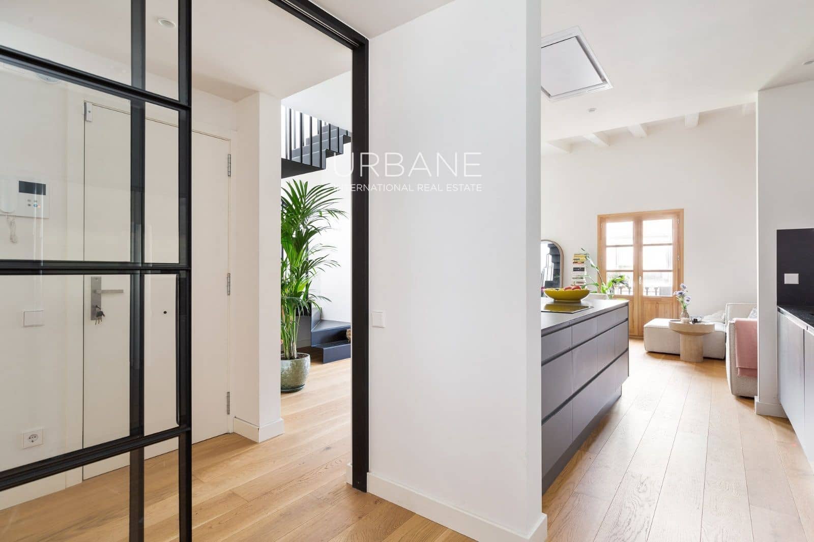 2 bedroom Penthouse for rent in Barcelona city - € 3,800 (Ref: 9918785)