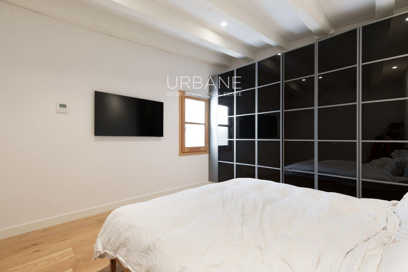 2 bedroom Penthouse for rent in Barcelona city - € 3,800 (Ref: 9918785)