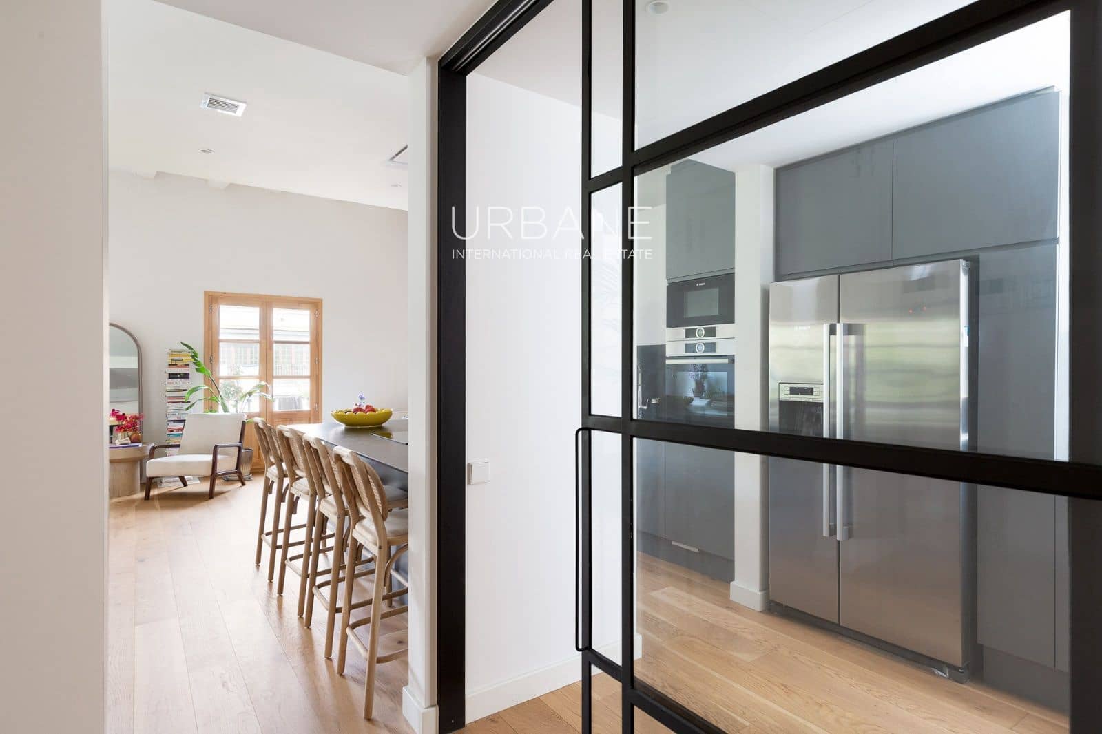 2 bedroom Penthouse for rent in Barcelona city - € 3,800 (Ref: 9918785)