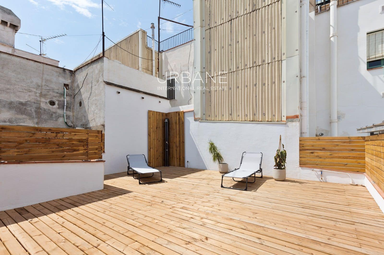 2 bedroom Penthouse for rent in Barcelona city - € 3,800 (Ref: 9918785)