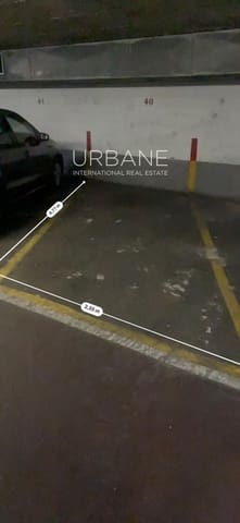 Garage for sale in La Nova Esquerra de L'Eixample, Barcelona city - € 20,000 (Ref: 9925252)