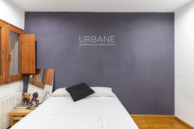 Penthouse de 2 chambres à louer à El Barri Gòtic, Barcelone ville - 1 600 € (Ref: 9950753)