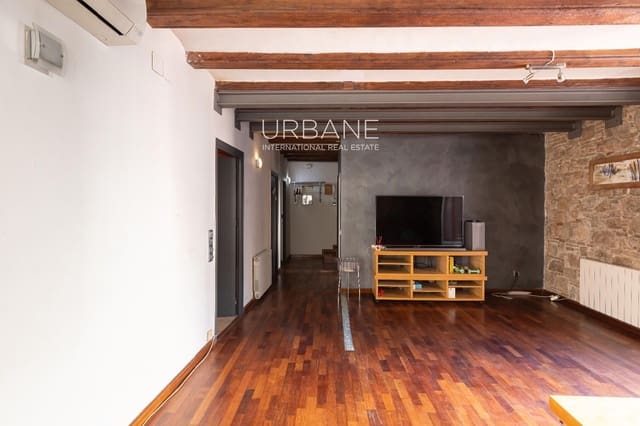 Penthouse de 2 chambres à louer à El Barri Gòtic, Barcelone ville - 1 600 € (Ref: 9950753)