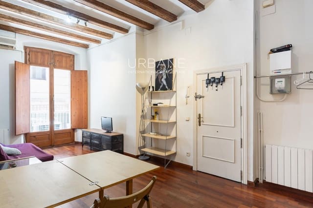 2 sovrum Lägenhet att hyra i El Barri Gòtic, Barcelona stad - 1 450 € (Ref: 9950754)