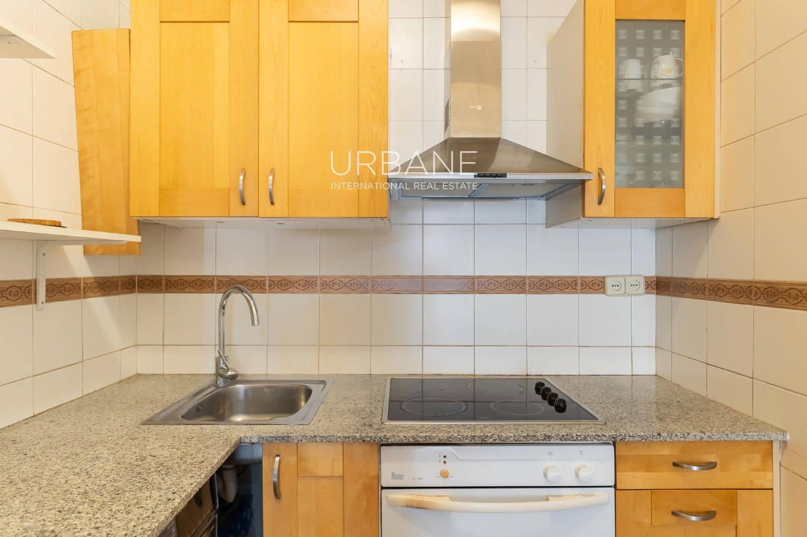 2 soverom Leilighet til leie i Barcelona by - € 1 450 (Ref: 9950754)