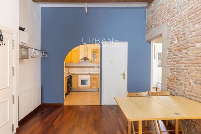 2 sovrum Lägenhet att hyra i El Barri Gòtic, Barcelona stad - 1 450 € (Ref: 9950754)