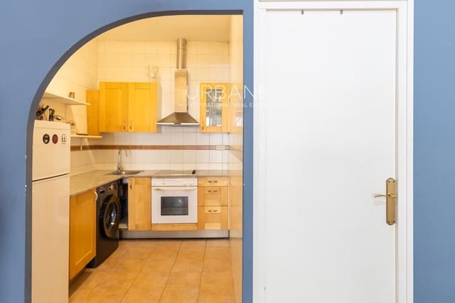 2 sovrum Lägenhet att hyra i El Barri Gòtic, Barcelona stad - 1 450 € (Ref: 9950754)