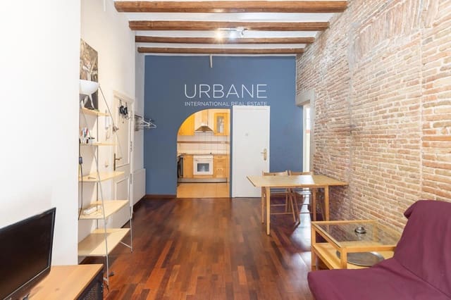 2 sovrum Lägenhet att hyra i El Barri Gòtic, Barcelona stad - 1 450 € (Ref: 9950754)